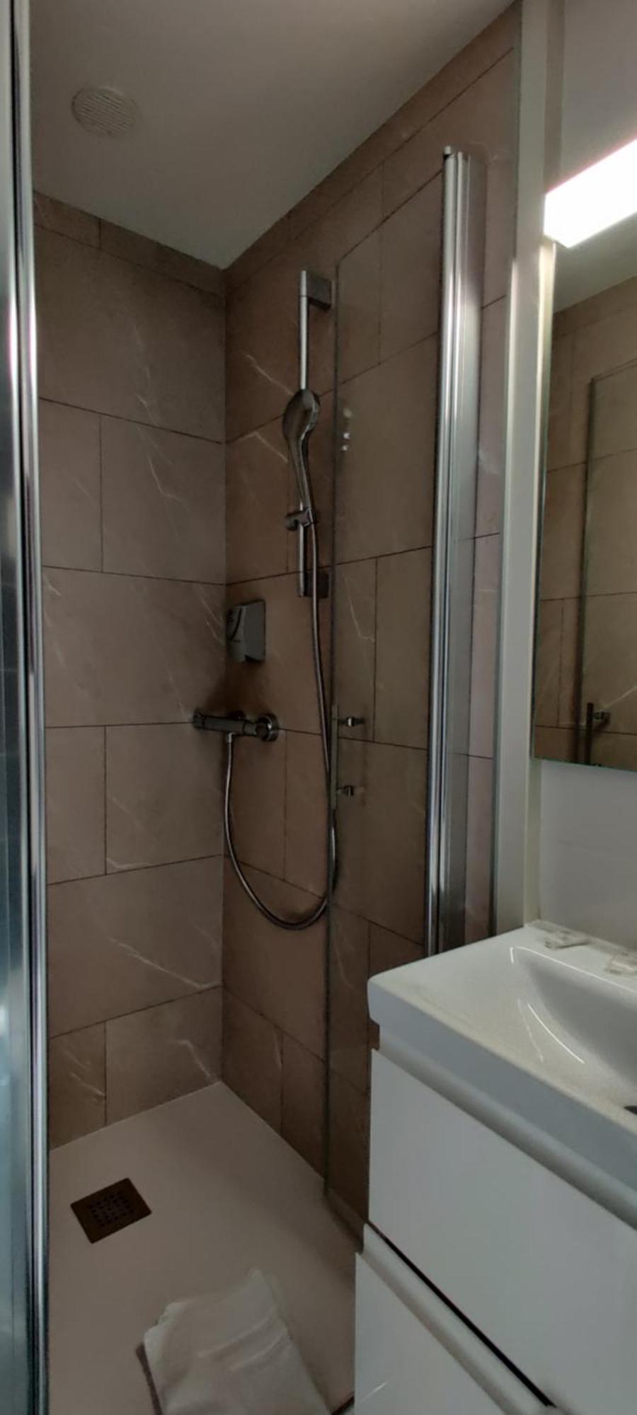 Logis Hotel Les Bleuets Royan Bagian luar foto